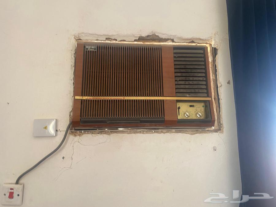 Air conditioners are a necessary addition.63471564189187112