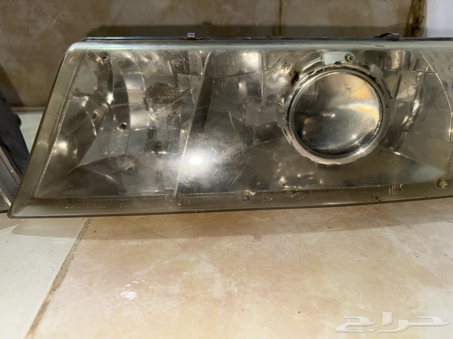عدسات فورد مركيز63121041579906113