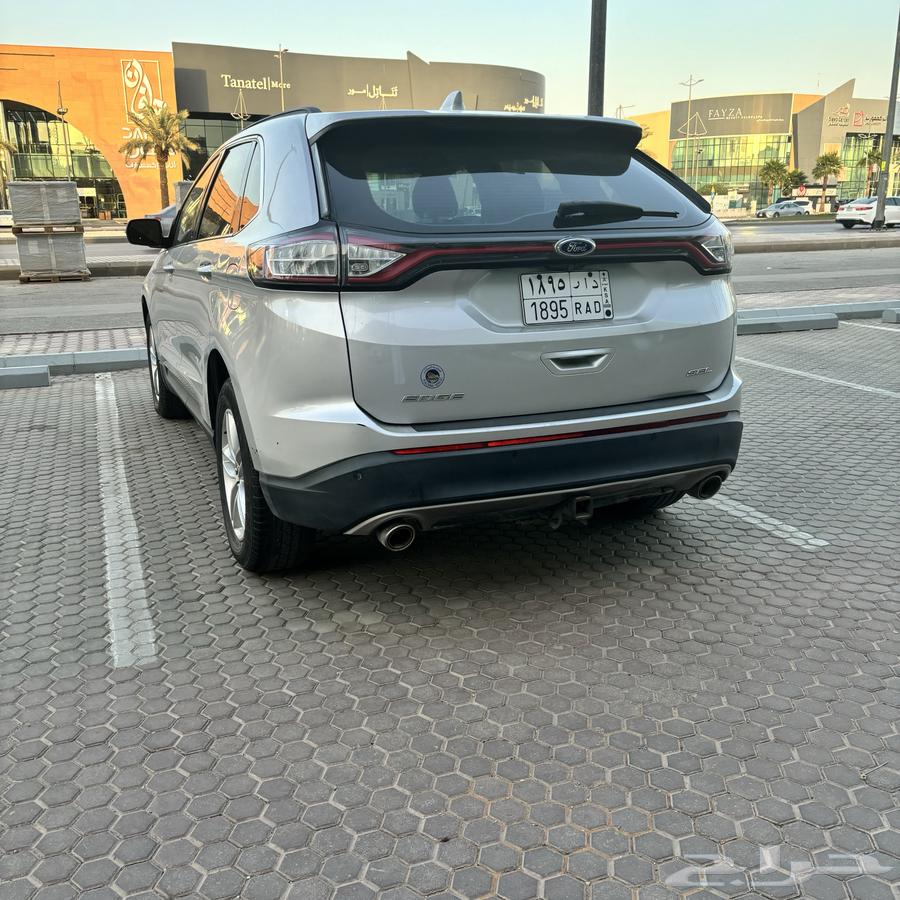 The Ford Edge 2016 has been sold.63117608177922113