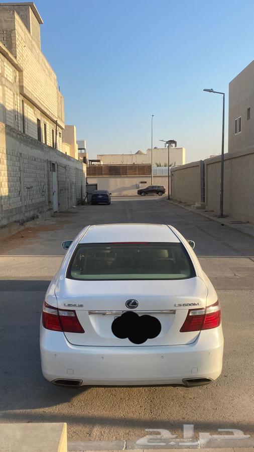 لكزس LS 60063121807563009114