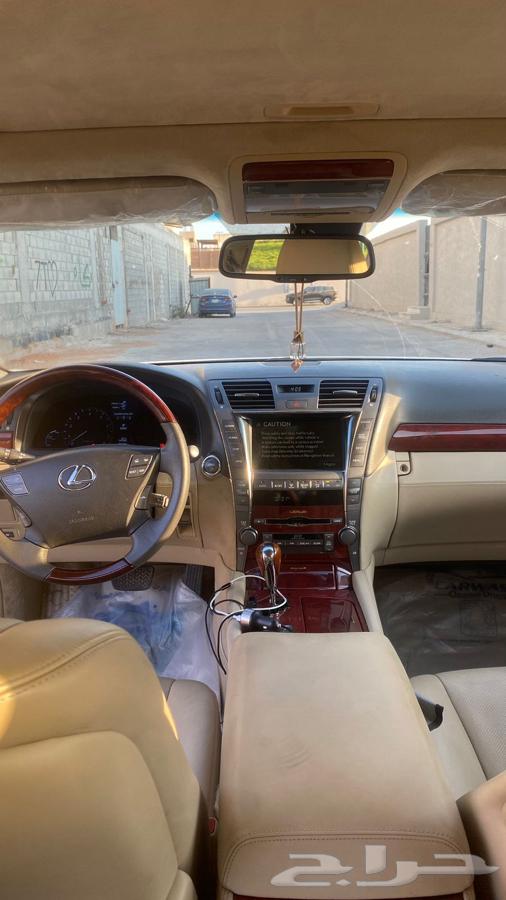 لكزس LS 60063121807563009113