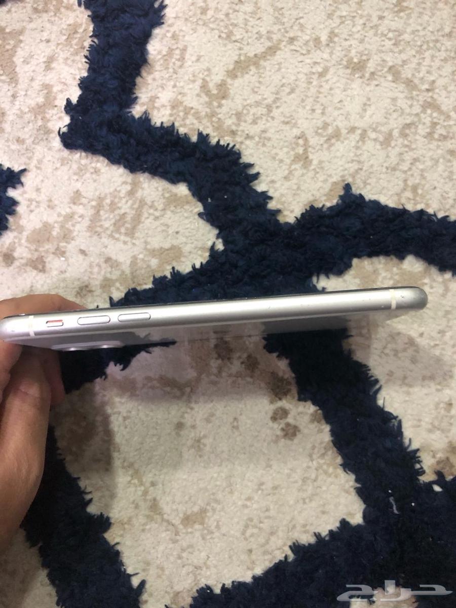 New iPhone 11, never used anything but the screen is broken, 128 GB630806372925471120