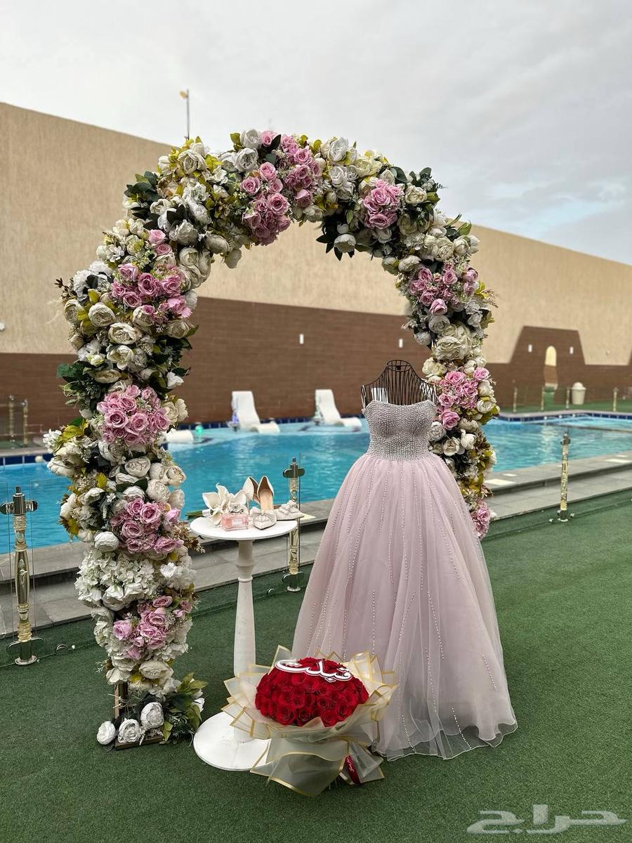 Used queen dress for sale in Mecca and Jeddah63079388348547112