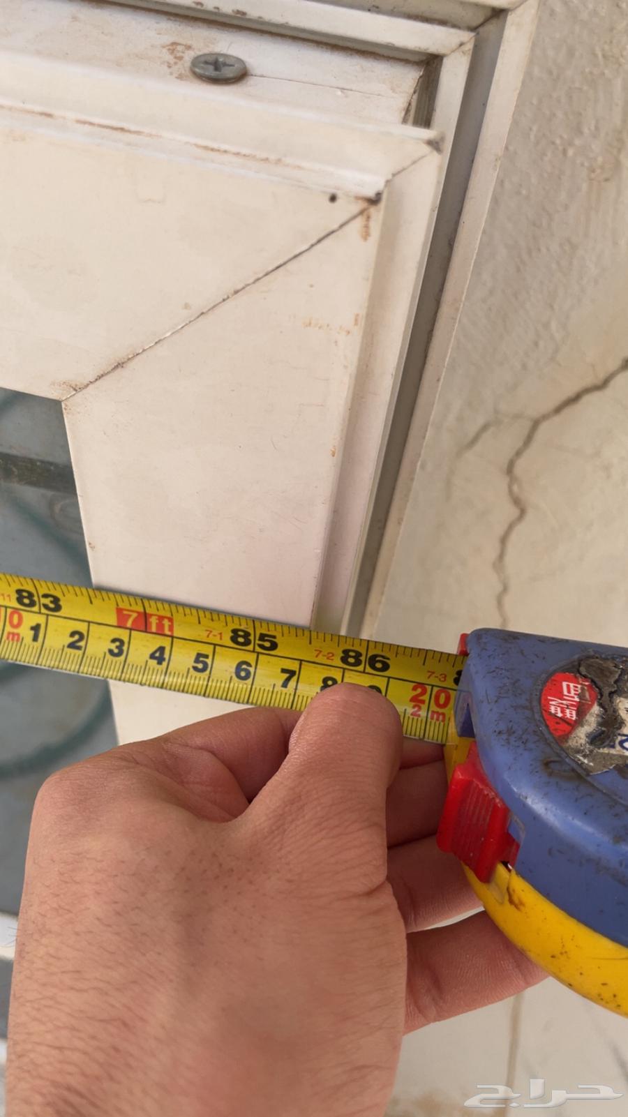 Glass door63077769561729112