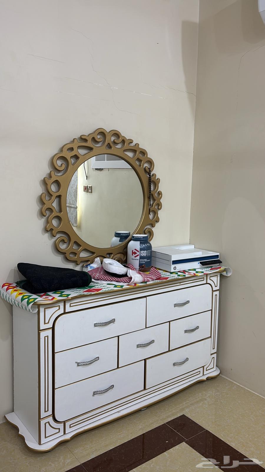 غرفه جديده ما فيها ولا خدش63076557202562111