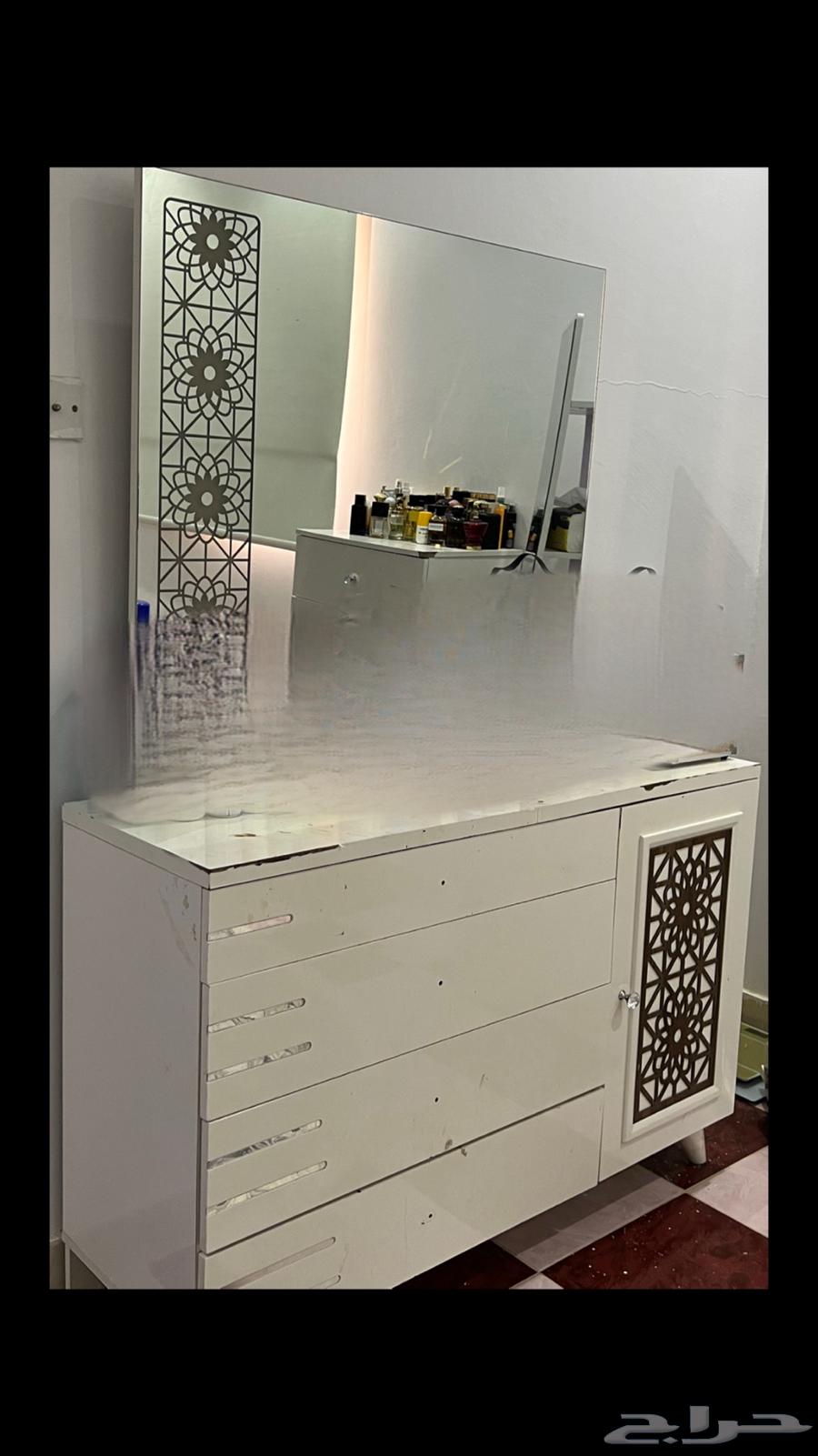 غرفه نوم للبيع63078993349763117