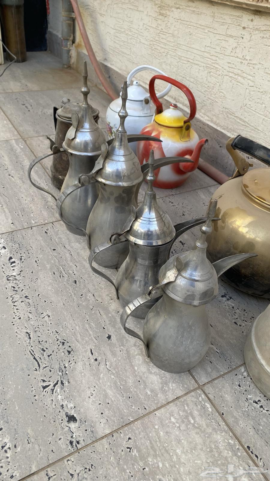 For sale: coffee pots and teapots63076532254721113
