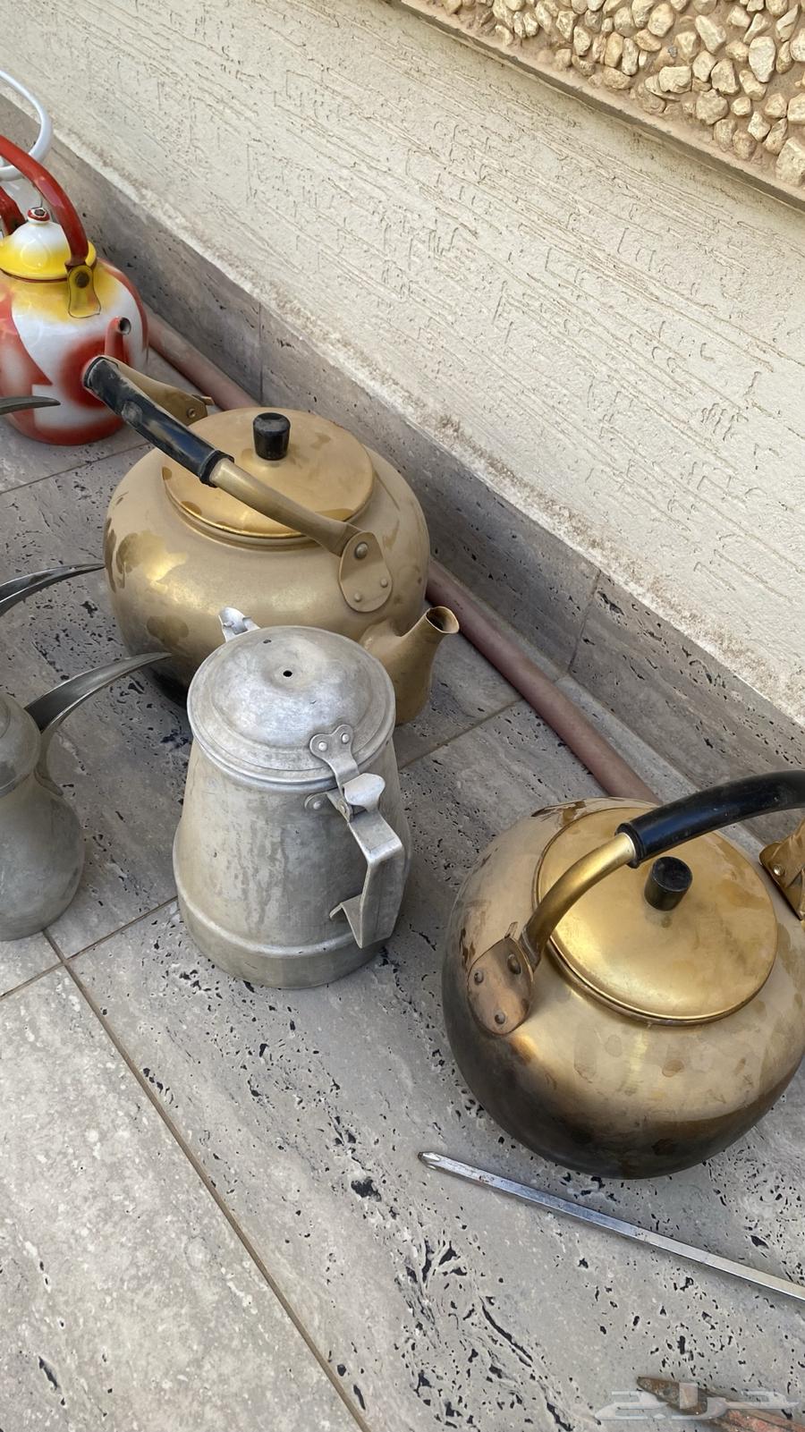 For sale: coffee pots and teapots63076532254721114