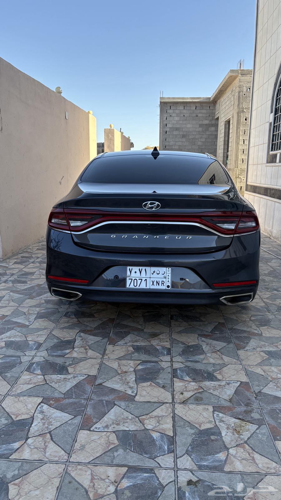 Hyundai Azera 201963116580444161114
