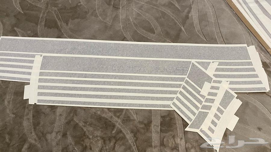 Toyota Land Cruiser 2002 model, available next to the driver's seat, complete set63113269222273111