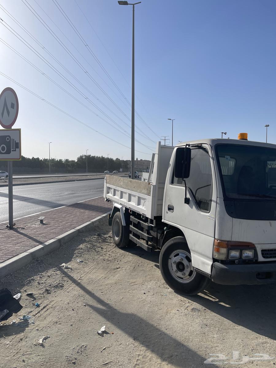 للبيع دينا قلاب ايسوزو موديل 2002 نظيف ممشى 48900063077754024578110