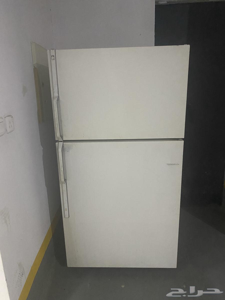 ثلاجه كبيره تبريد منتاز للبيع63077354193155115