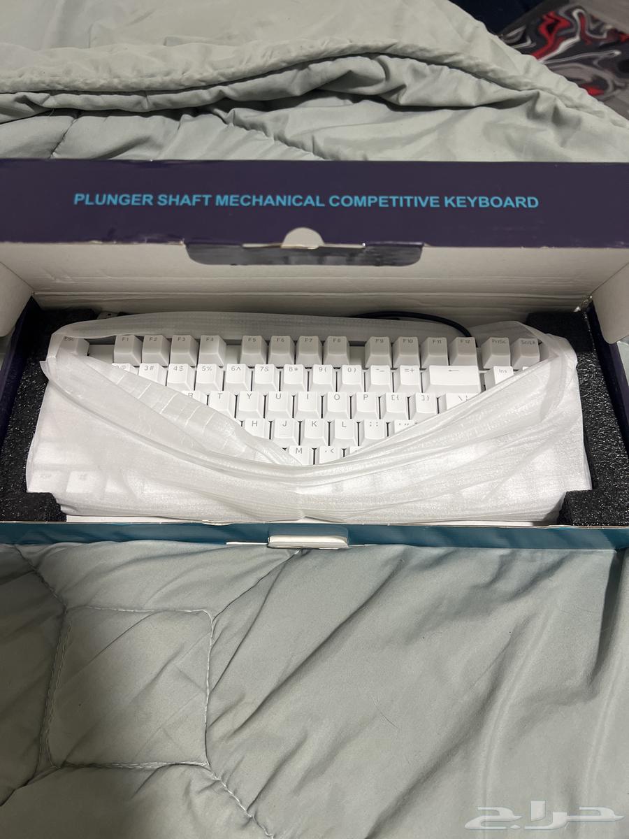 Gaming keyboard gaming mouse63076173371137115
