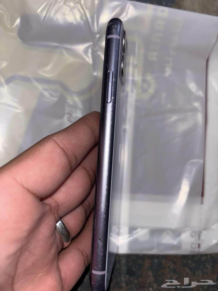 ايفون 1163077364994435112