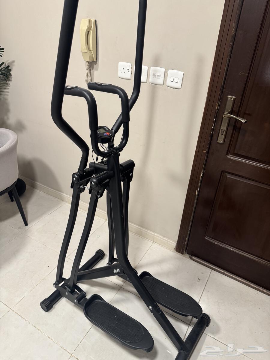 Ghazala's sports device63077770165507111