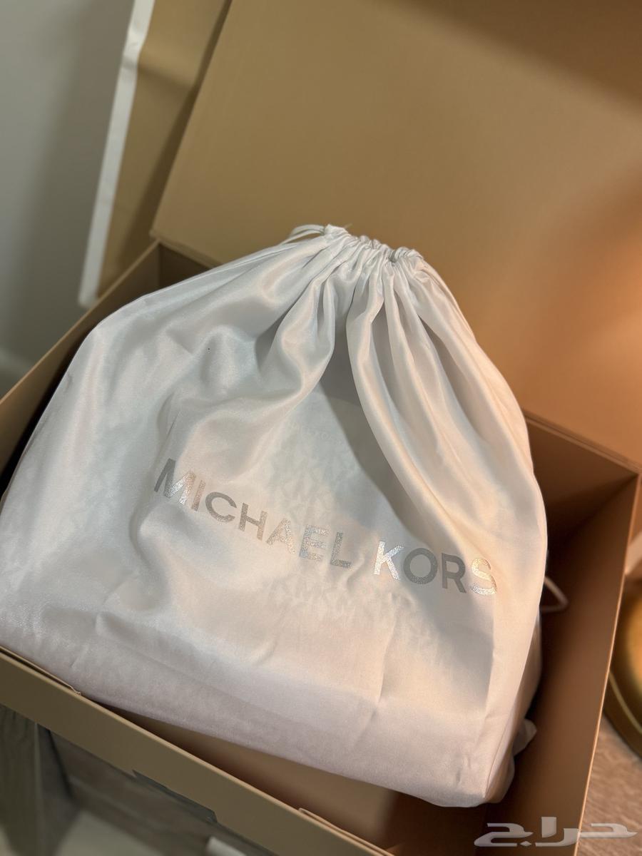 MK Bag63077748897922114