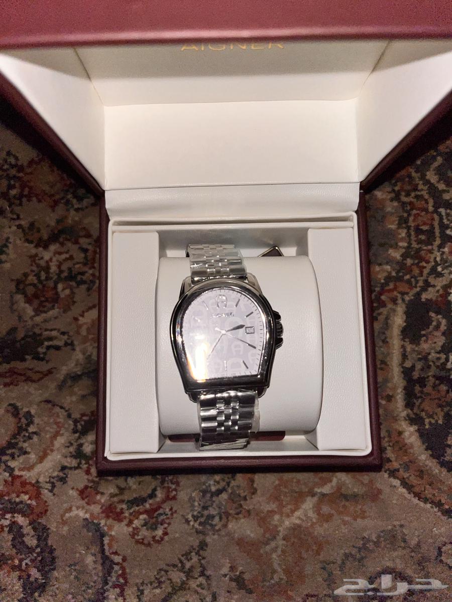 ساعات جديدة ماركات عالمية للبيع63076927702659111