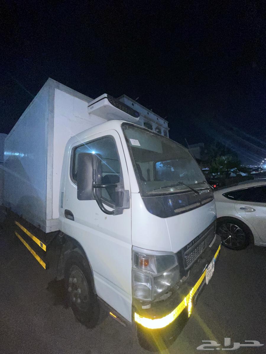 This is a 2014 model car with a body, engine, chassis, and condition as described.63112554600065113