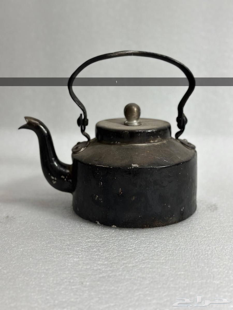 Old jars were tied and Abu Bint63075781248641112