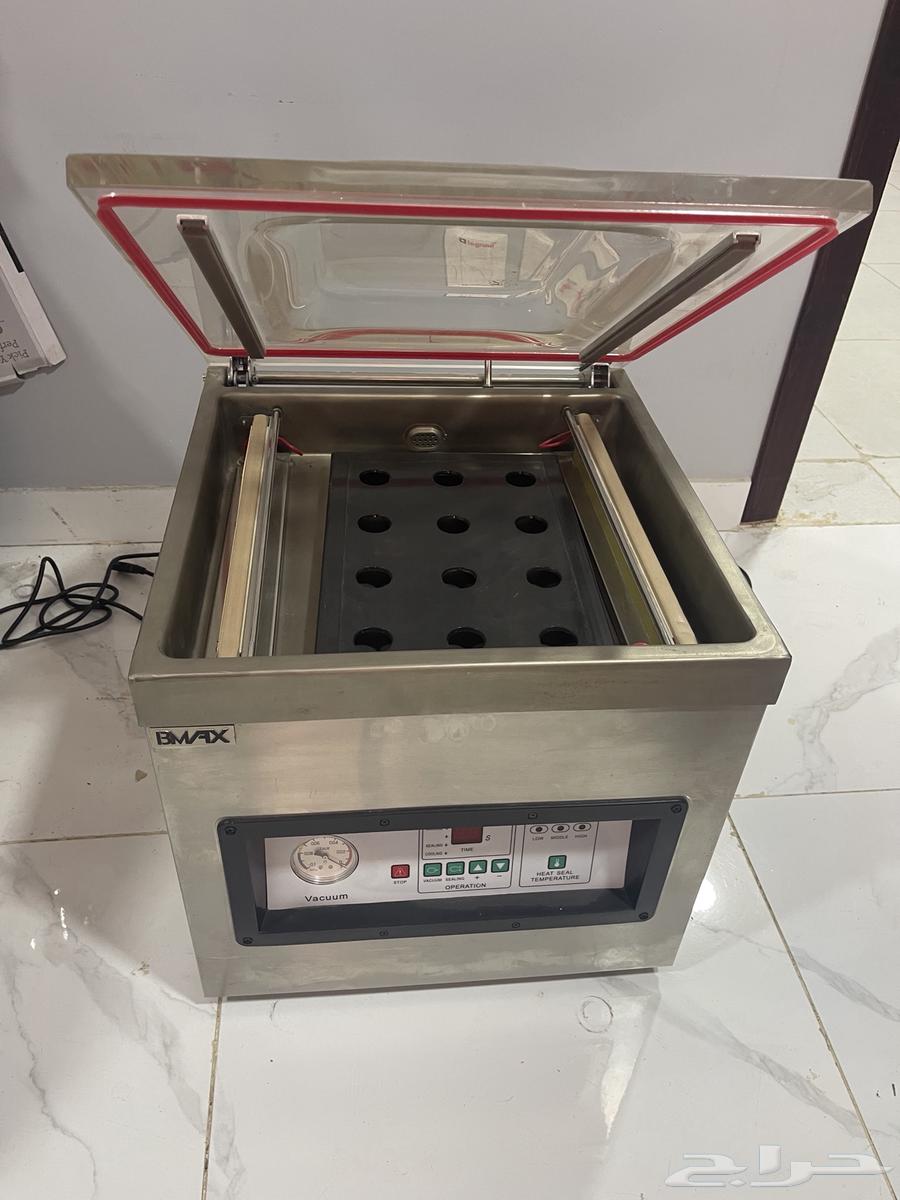 BMAX Vacuum Packing Machine Model DZ-400 2SB (Light Use)63077780041475111
