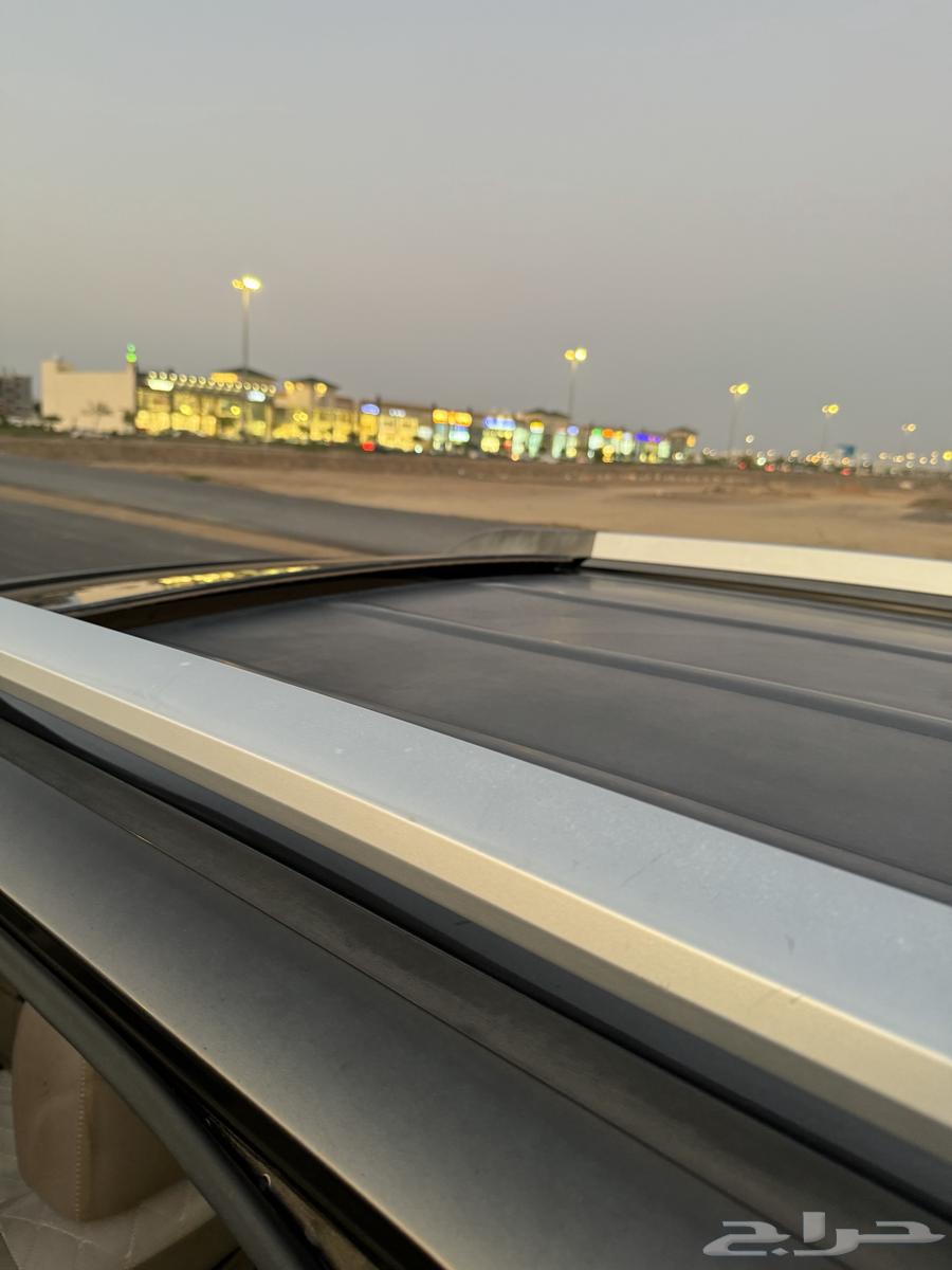Mohafi full 2009, very clean and slightly driven63113265193602112