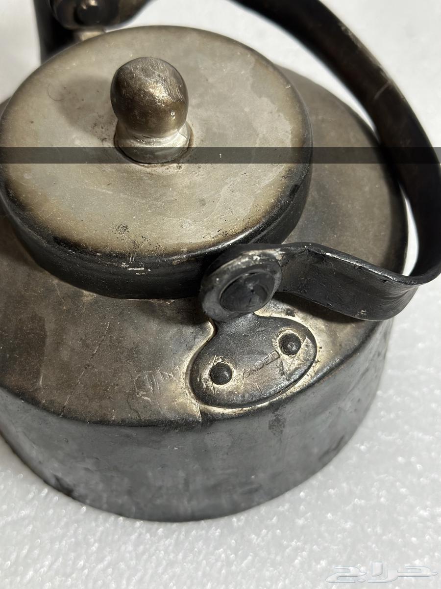 Old jars were tied and Abu Bint63075781248641114