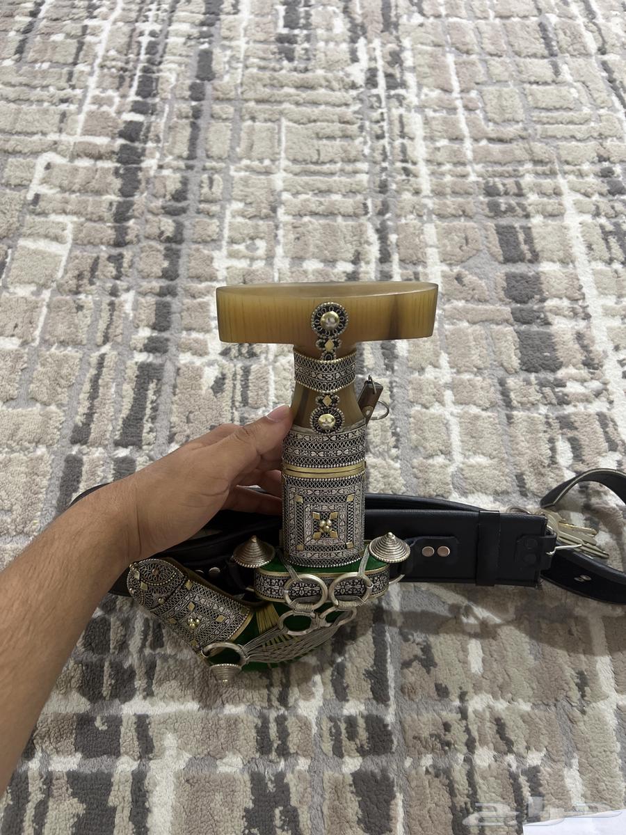 جنبيه للبيع مطرح 6 فضه وسلة عمانيه63470110910211112