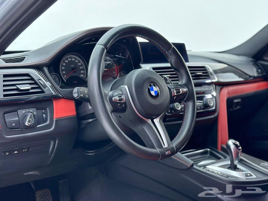 BMW M3 201863113612542466112