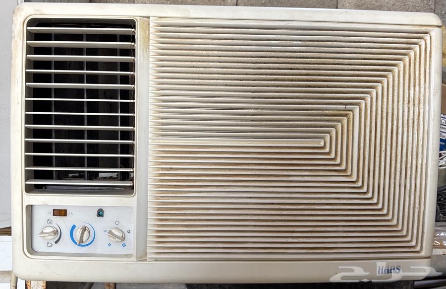 Air conditioner and refrigerator63075786398209114