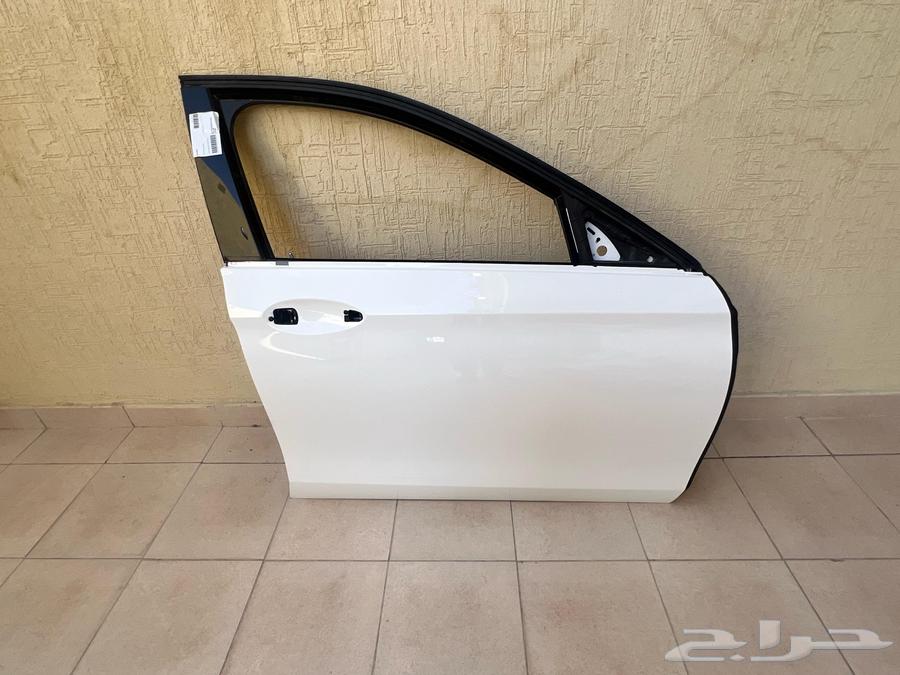 Right side passenger fender and doors, white spare parts agency631172848464671118
