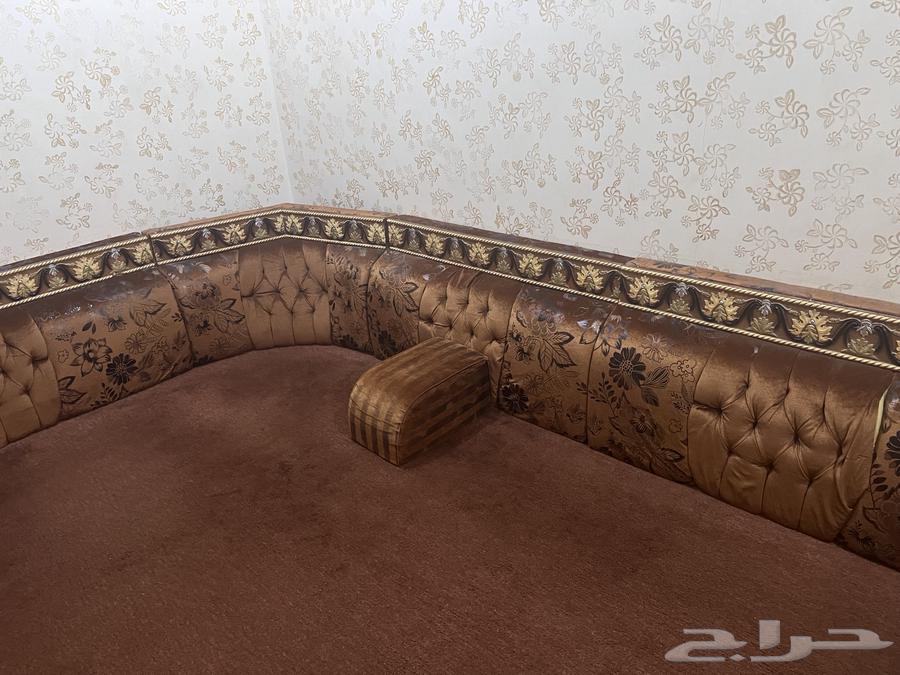 للبيع الفرشه و المساند و الستاره63078163286403114