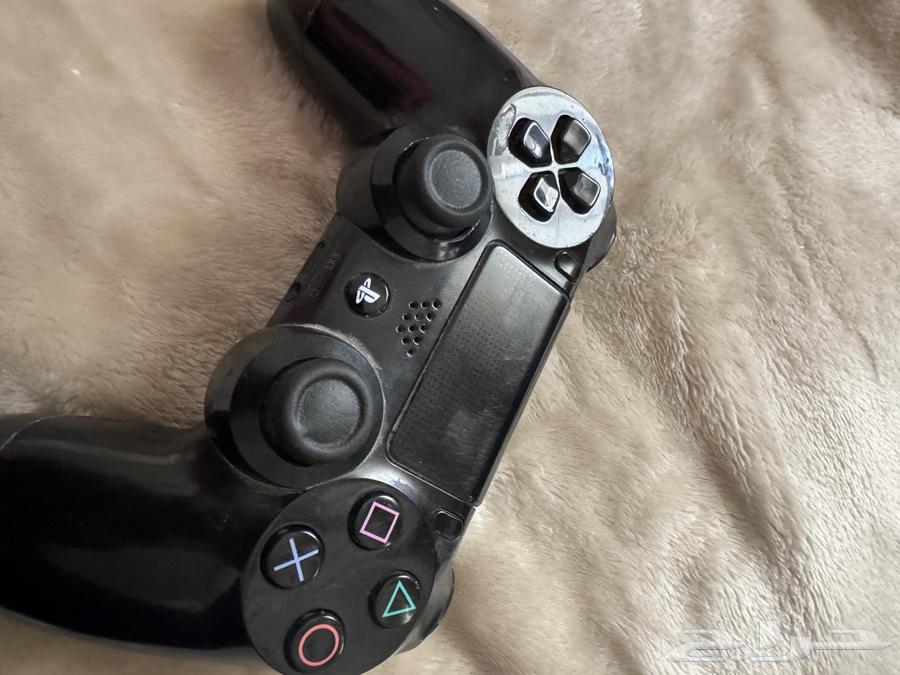 The Sony 4 slim controller has a problem with one of its buttons.63077338498563112