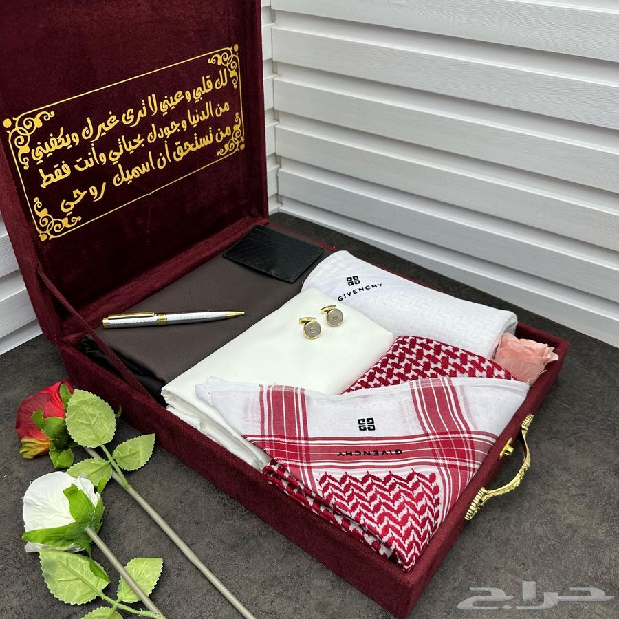 Men's suit63076173657091112