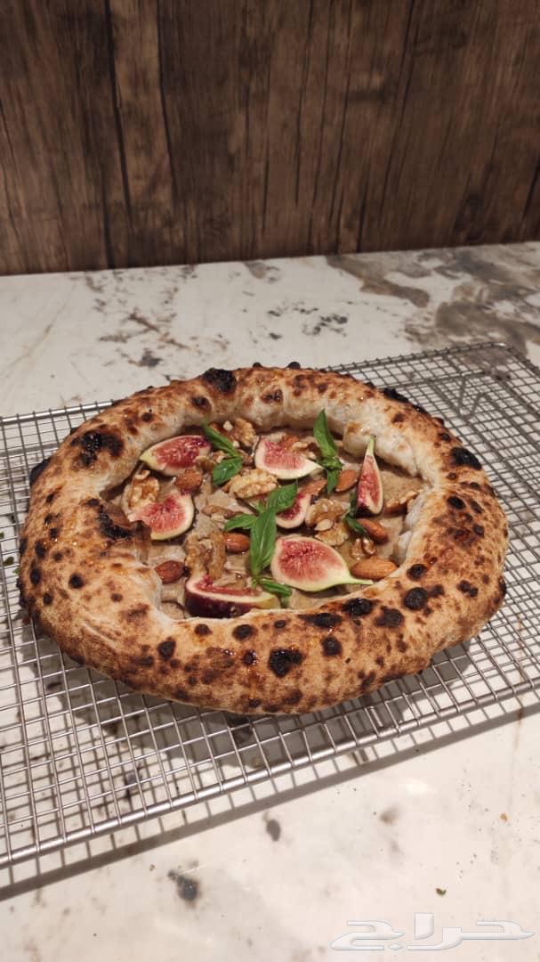 Napoli pizza oven, Spanish manufacturing for 8000 riyals63012201329538113