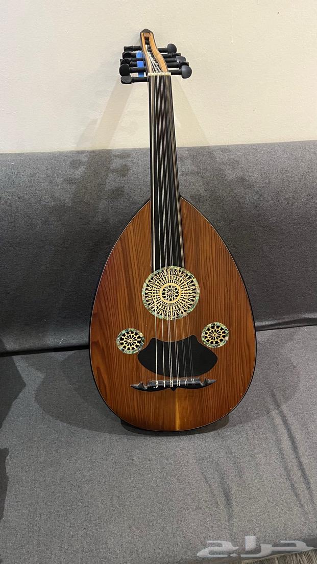 Tareq Ezzat's Oud Music63078183847041111