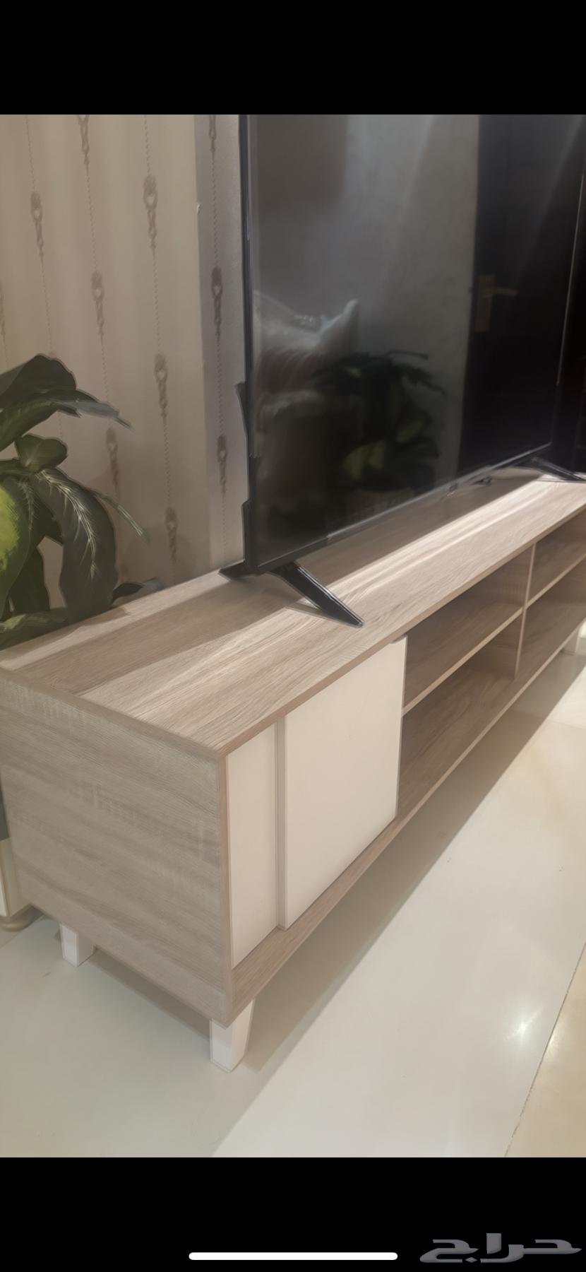 طاولات تلفزيون- طاولة تلفزيون أبيض63470199007105113