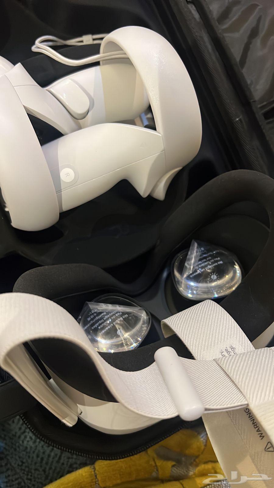 VR Mate Quest 2 glasses for sale, used once63075786488450113