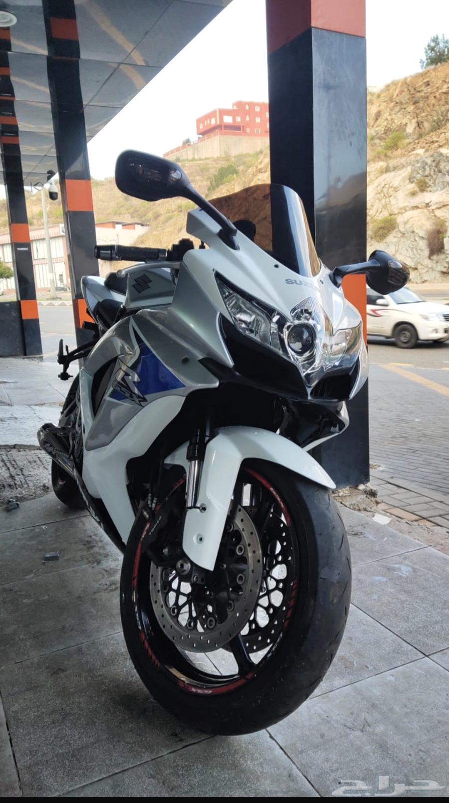 Suzuki Racing63112929325571111