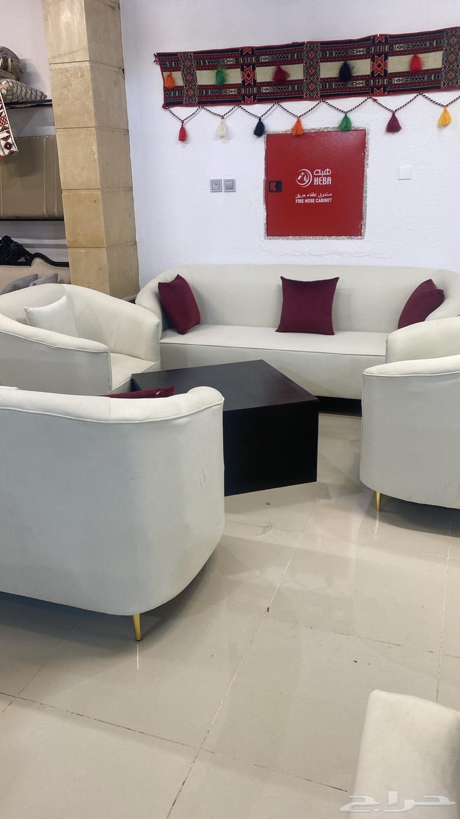 Ready-made and custom sofas available at factory prices63075813599362112