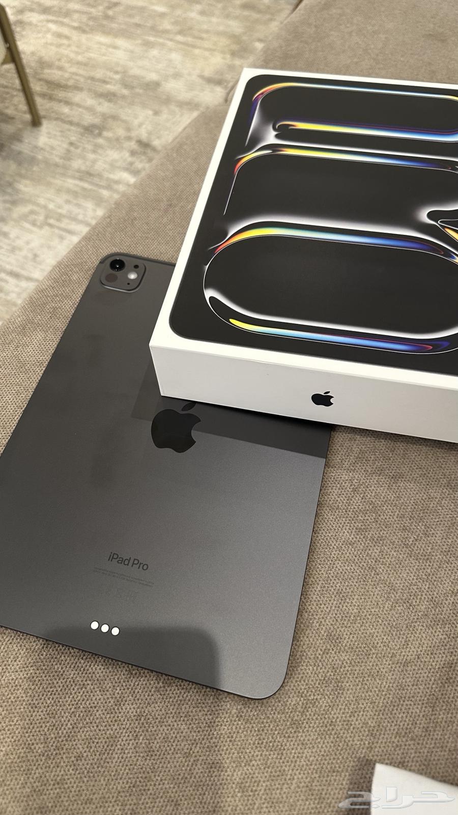 iPad Pro 11 inch 256GB63076574456065114