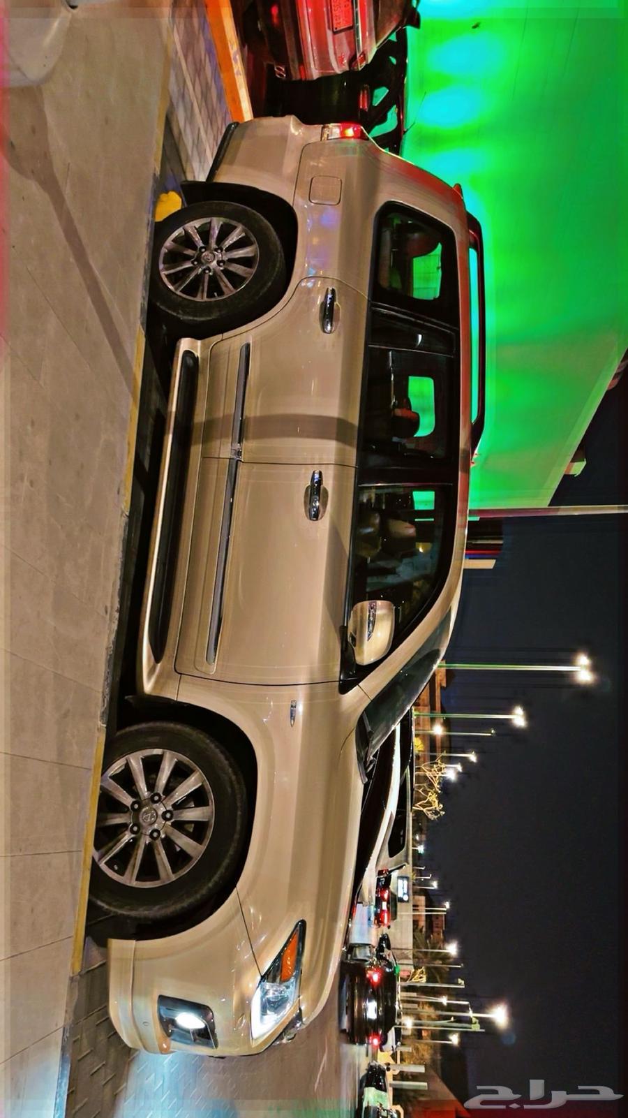 Lexus GX model 2011, mileage 180,000 km, year 2015631088901712671115