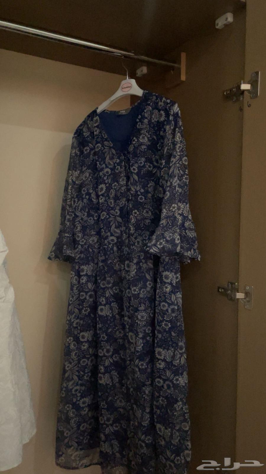 Summer dress worn twice63073335983106112
