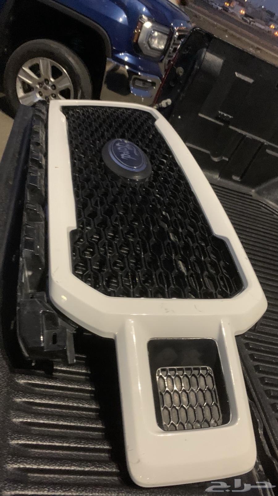 شبك F-150 2018سبورت لاريت اصلي علامة نادره63108877411075111