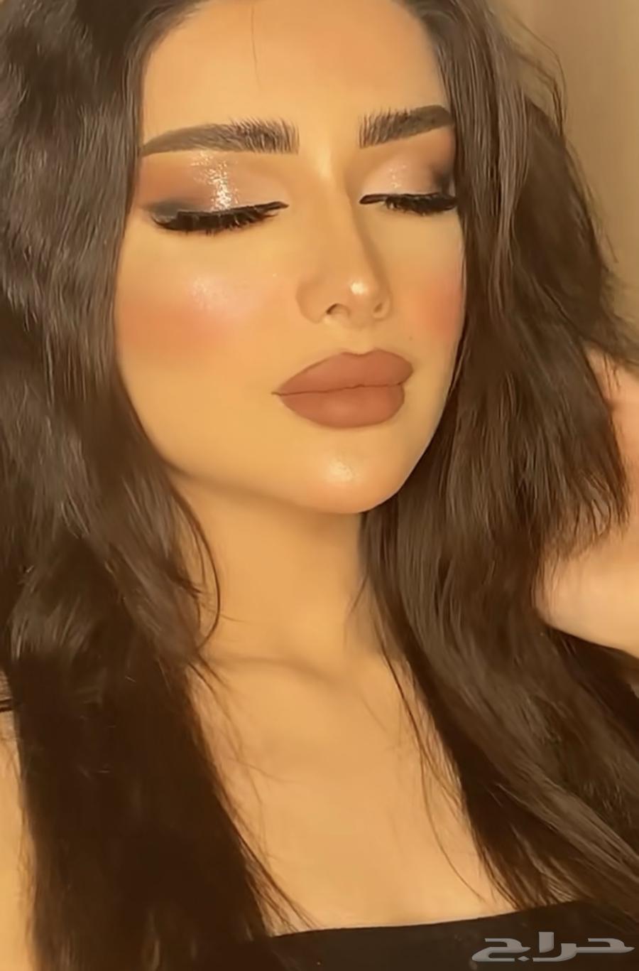 ميكب ارتست و هير ستايل63470199282435113