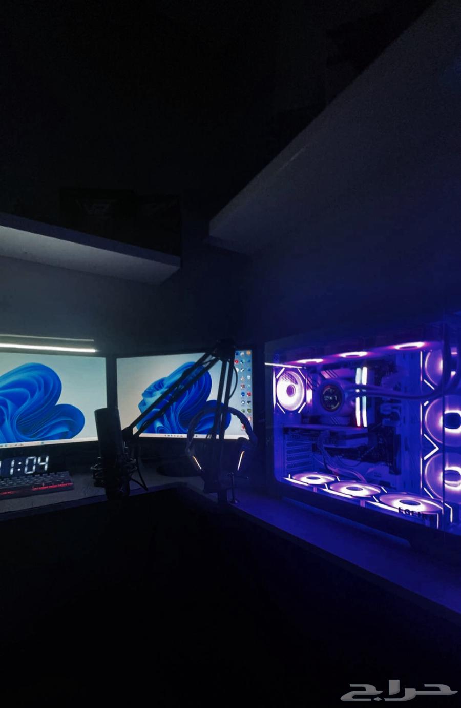 بي سي   Pc63075394549506119