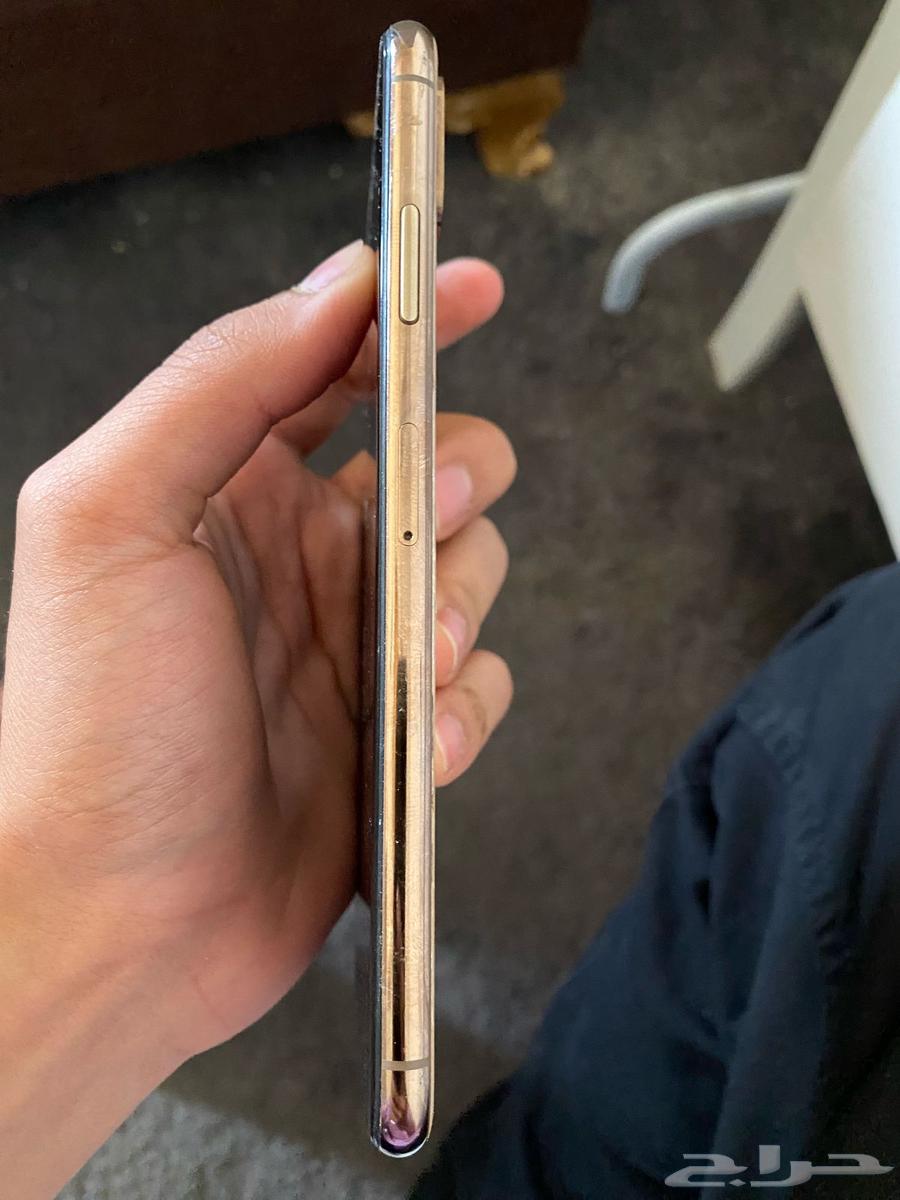 iPhone XS Max63075406225538111