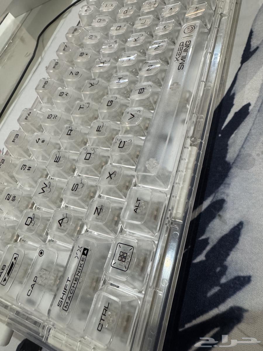 Transparent mechanical keyboard63074172192257117