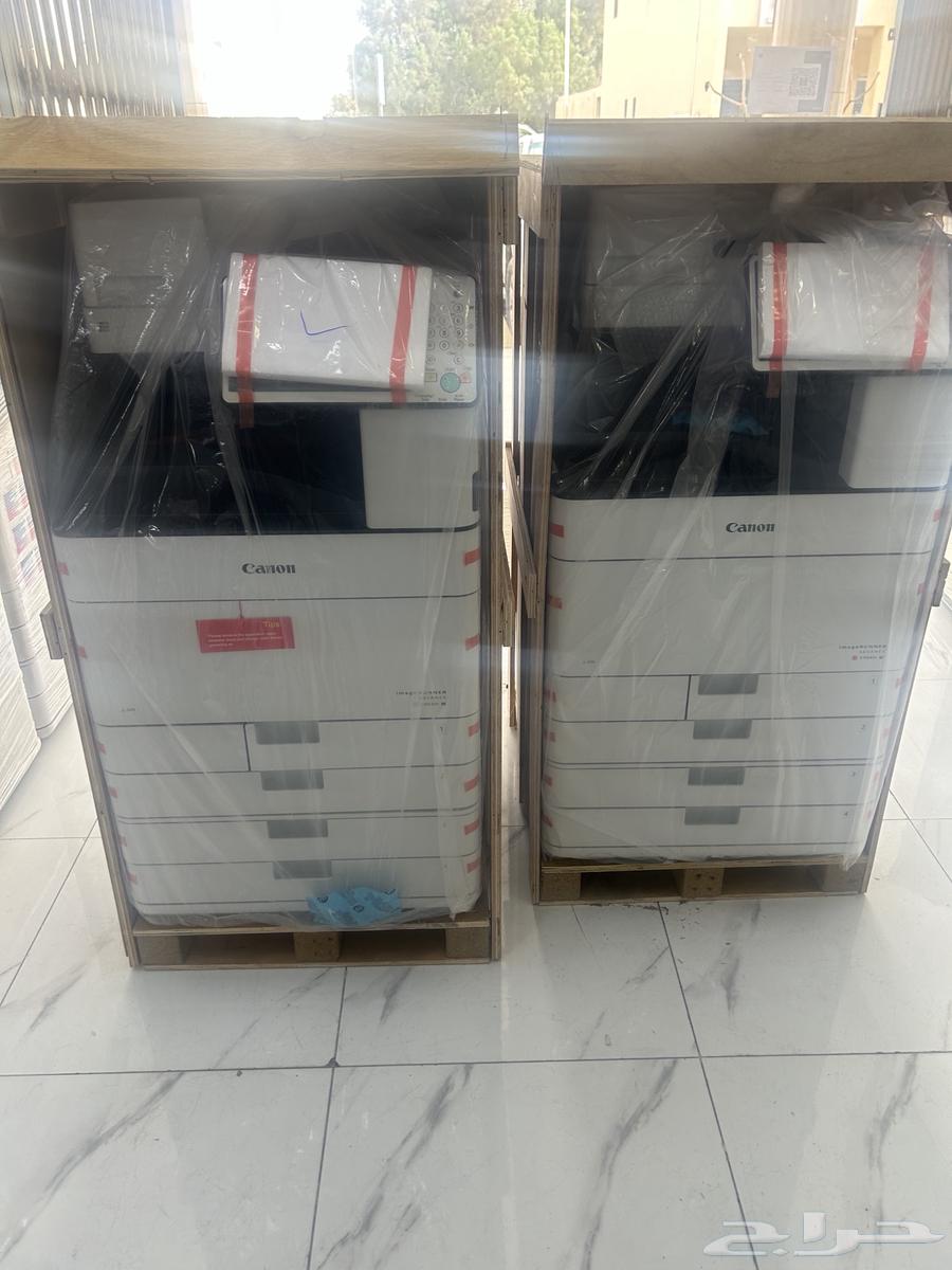 Canon iR5560 machine, the price is 6000 Riyals63075813558146114