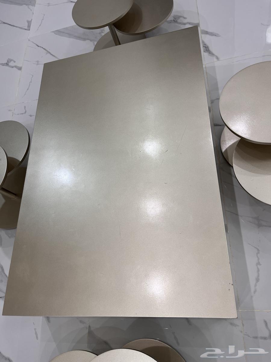 Reception table63073770229762113