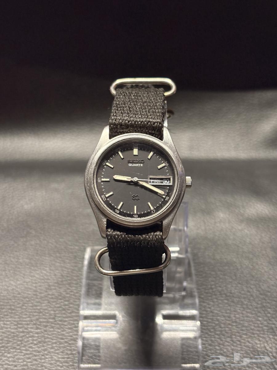 Seiko Quartz Vintage Men's Watch (Sold)63074171707905117